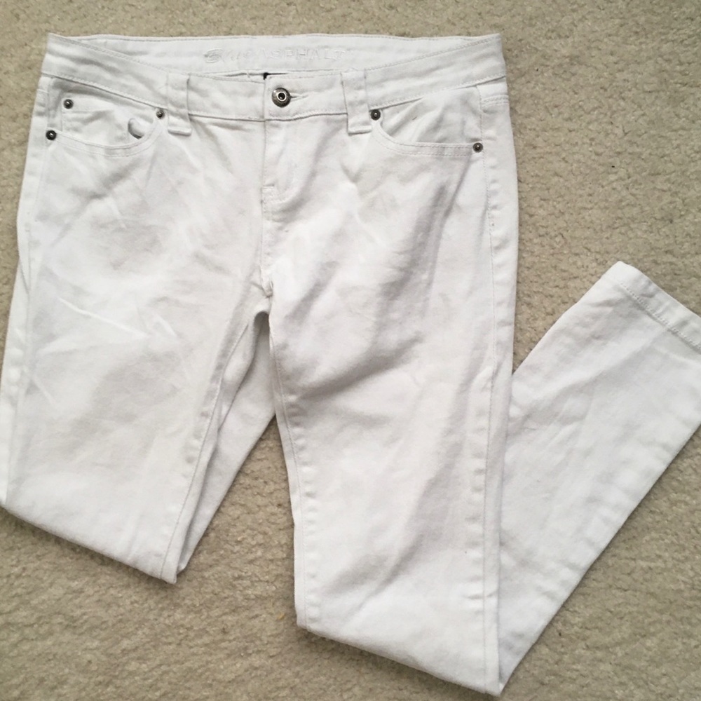 Blue Asphalt White Denim Jeans